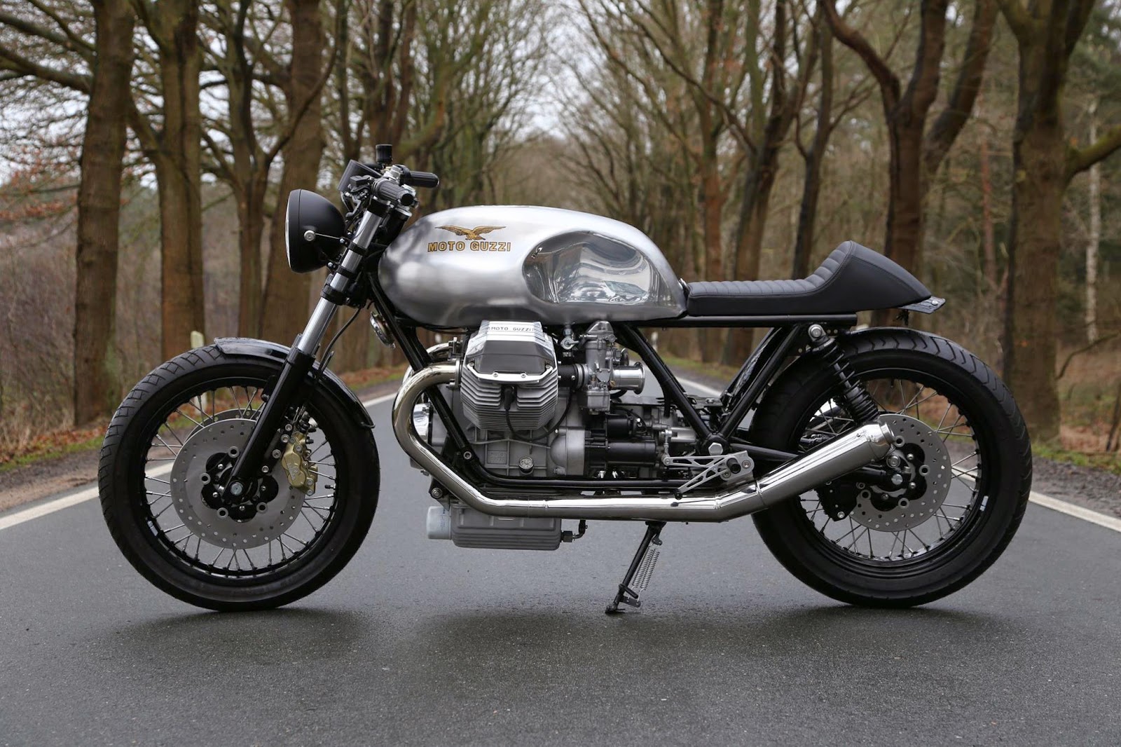 moto guzzi breva 750 scrambler